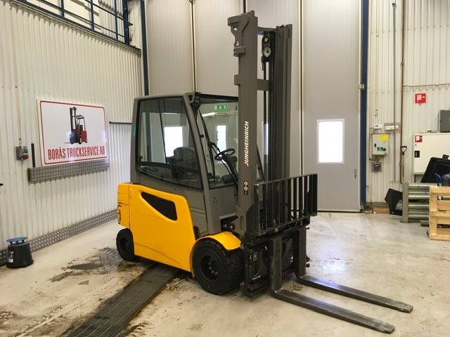 jungheinrich-efg-s-30fc3dc18a